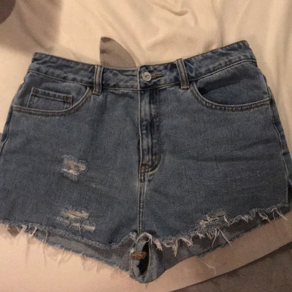 Brandy Melville denim shorts
